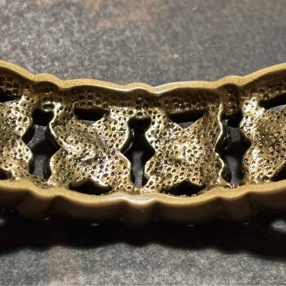 Heidi Daus Color Burst Swarovski 360 Bangle Bracelet - Picture 15 of 16